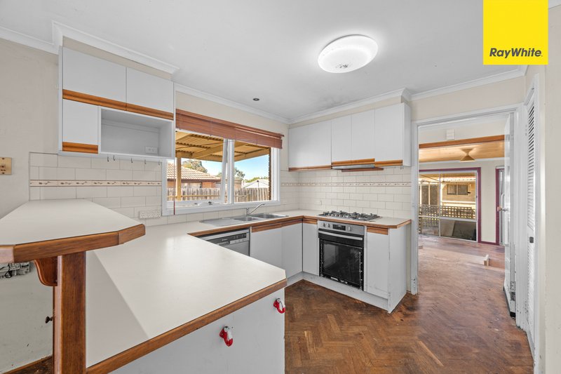 Photo - 55 Centenary Avenue, Melton VIC 3337 - Image 10