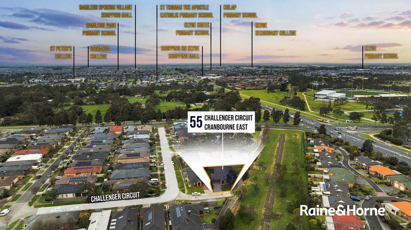 Photo - 55 Challenger Circuit, Cranbourne East VIC 3977 - Image 19