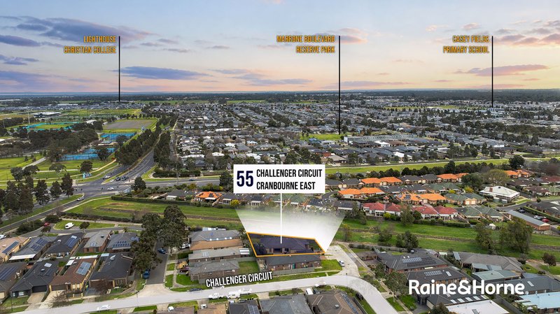 Photo - 55 Challenger Circuit, Cranbourne East VIC 3977 - Image 22