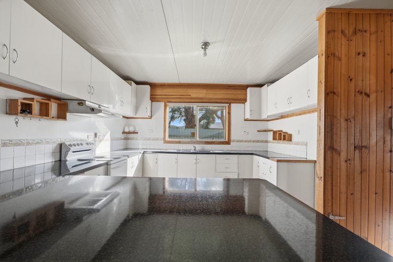 Photo - 55 Charles Street, Triabunna TAS 7190 - Image 8