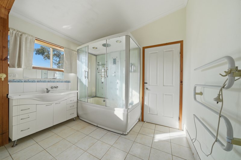 Photo - 55 Charles Street, Triabunna TAS 7190 - Image 16