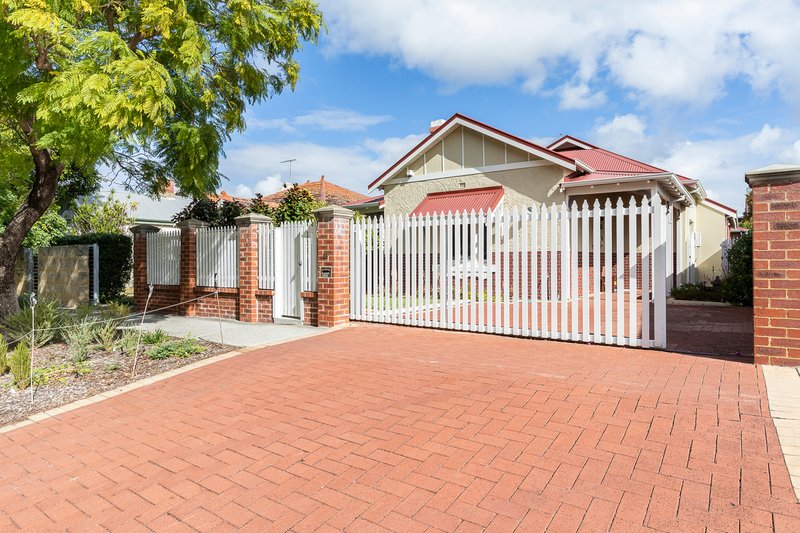 Photo - 55 Clarence Street, Mount Lawley WA 6050 - Image 4