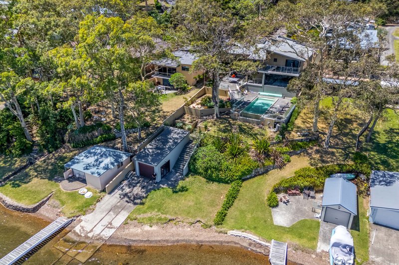 55 Coal Point Road, Coal Point NSW 2283