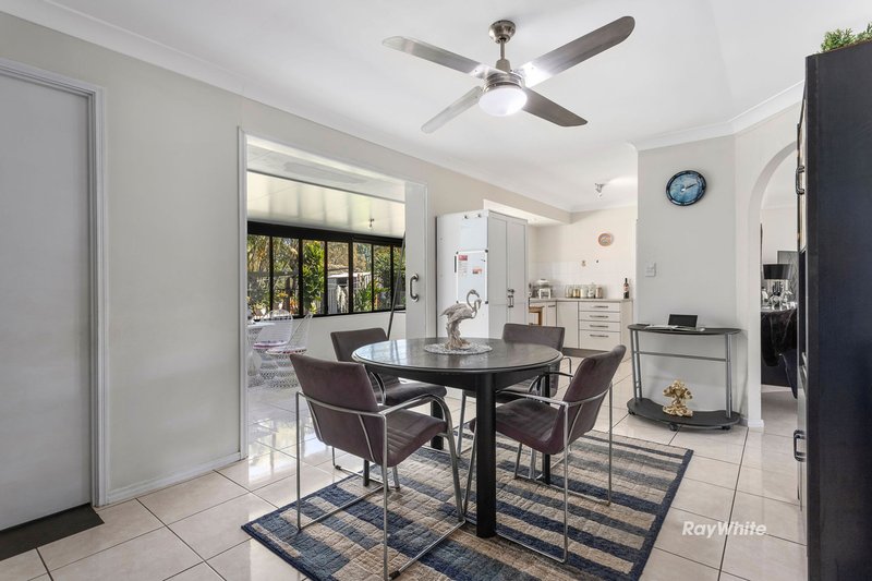 Photo - 55 College Road, Karana Downs QLD 4306 - Image 6