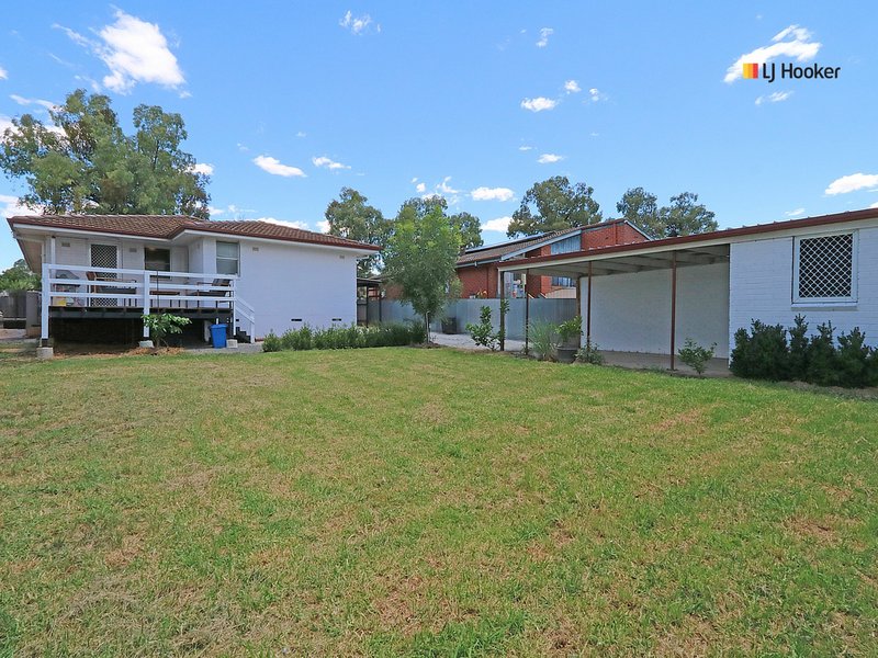 Photo - 55 Connorton Avenue, Ashmont NSW 2650 - Image 11