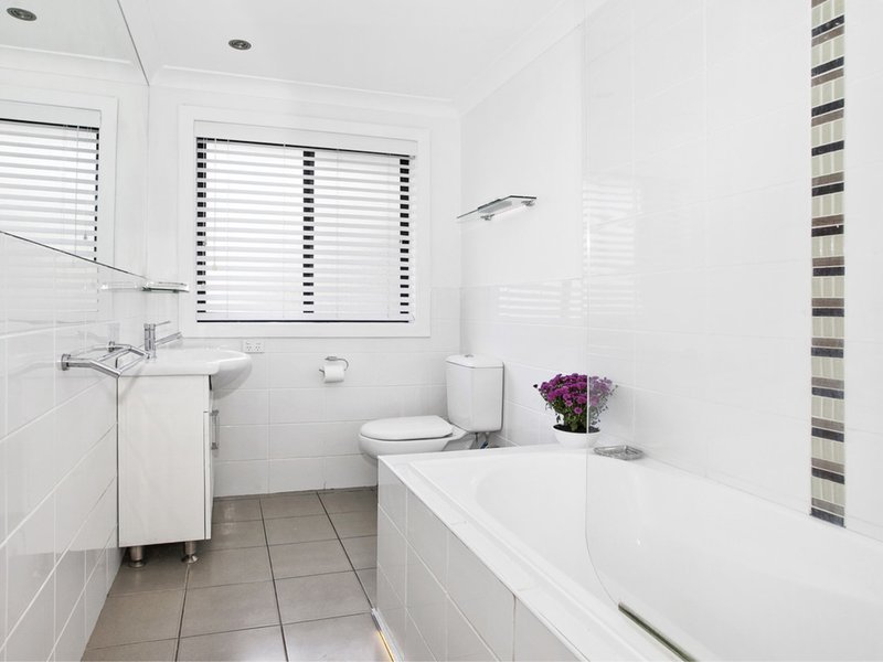 Photo - 55 Copeland Road, Engadine NSW 2233 - Image 10