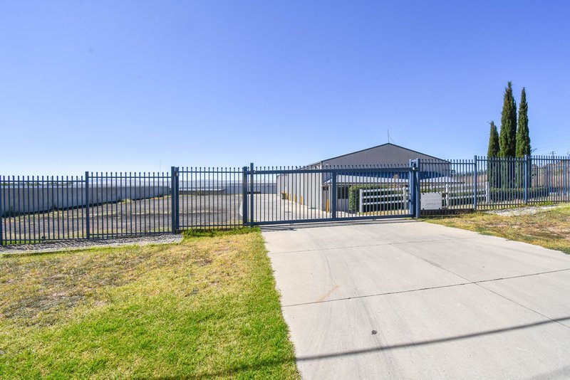 55 Corporation Ave , Bathurst NSW 2795