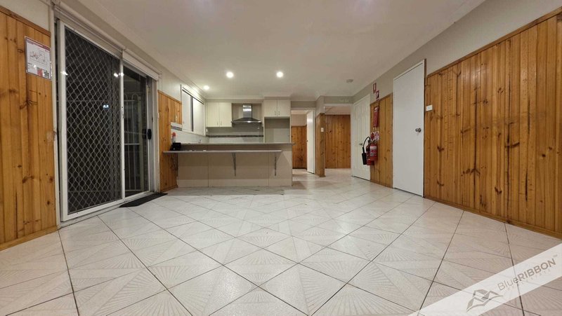 Photo - 55 Cotterill Street, Plumpton NSW 2761 - Image 6