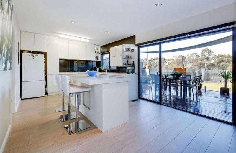 Photo - 55 Cottrell Street, Werribee VIC 3030 - Image 4