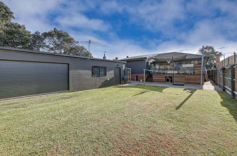 Photo - 55 Cottrell Street, Werribee VIC 3030 - Image 11