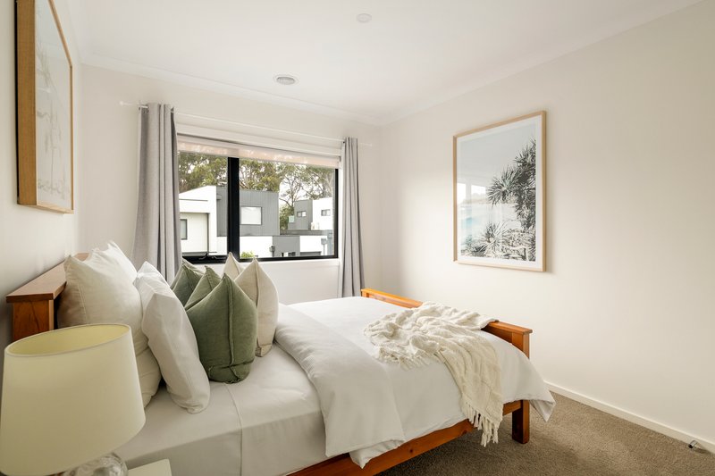Photo - 5/5 Crathie Court, Frankston VIC 3199 - Image 11