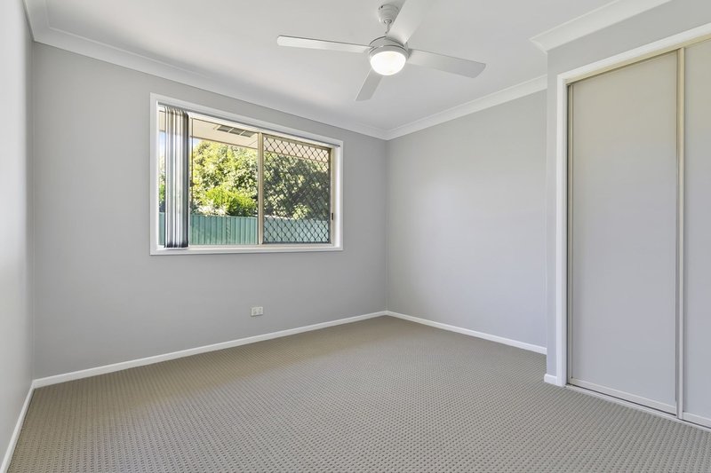 Photo - 55 Crestridge Crescent, Morayfield QLD 4506 - Image 10