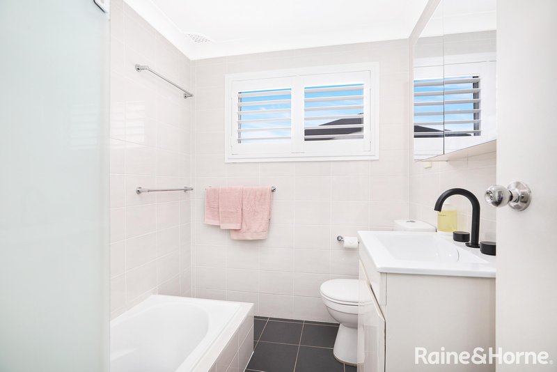 Photo - 55 Cumberteen Street, Hill Top NSW 2575 - Image 8