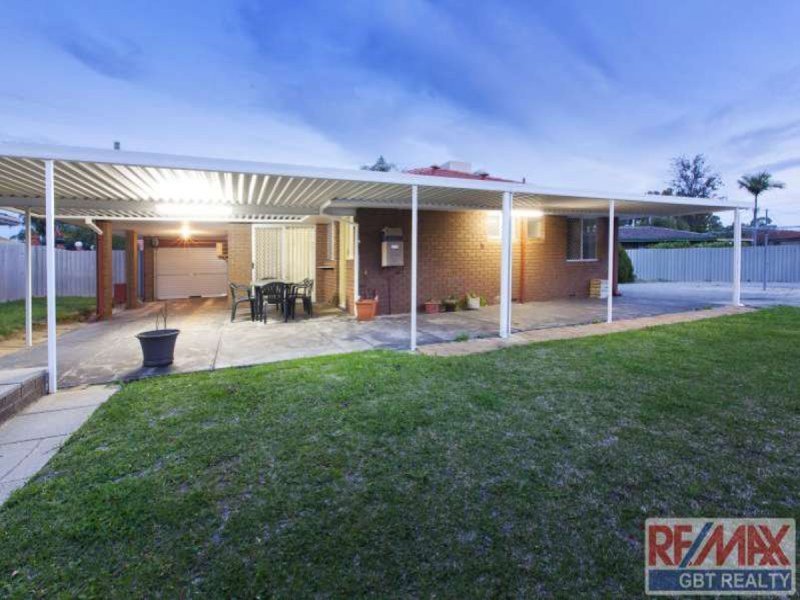 Photo - 55 Danbury Crescent, Girrawheen WA 6064 - Image 15