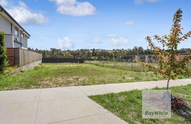 Photo - 55 Darmain Drive, Greenvale VIC 3059 - Image 2