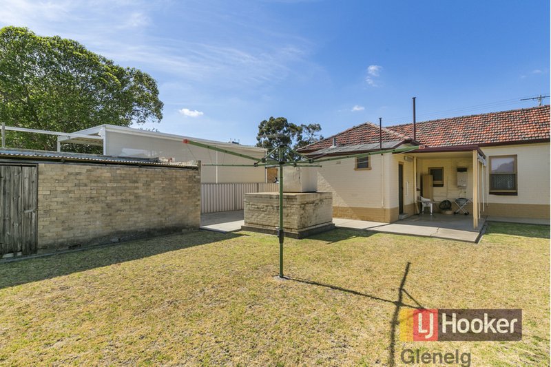 Photo - 55 Deloraine Road, Edwardstown SA 5039 - Image 2