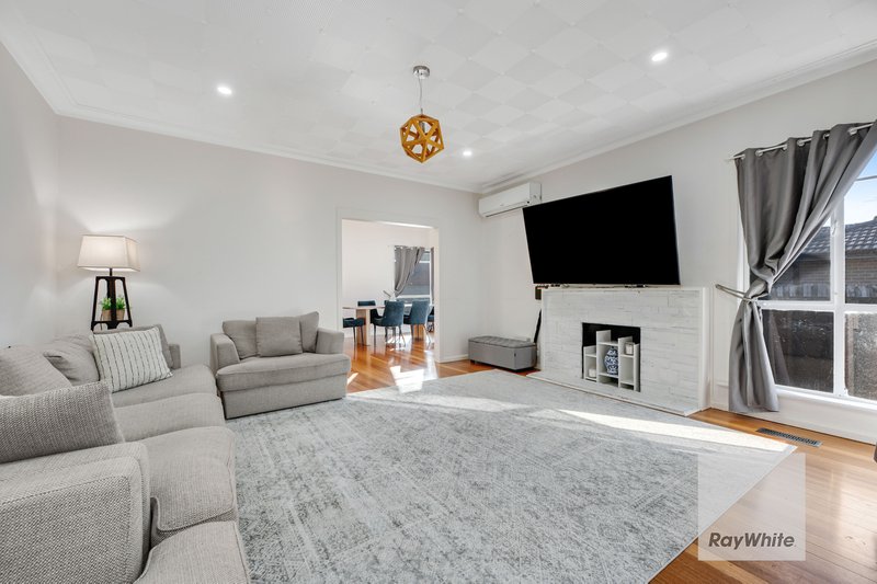 Photo - 55 Derby Street, Tullamarine VIC 3043 - Image 6