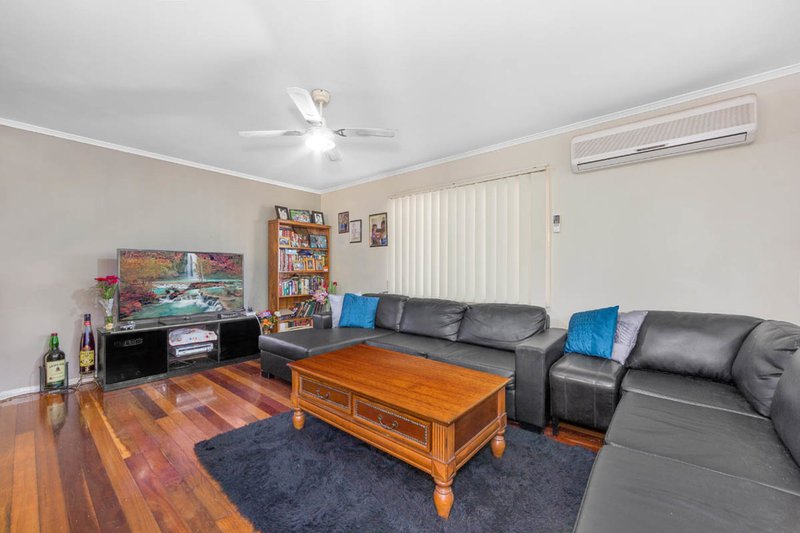 Photo - 55 Desgrand Street, Archerfield QLD 4108 - Image 2