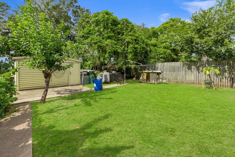 Photo - 55 Desgrand Street, Archerfield QLD 4108 - Image 6