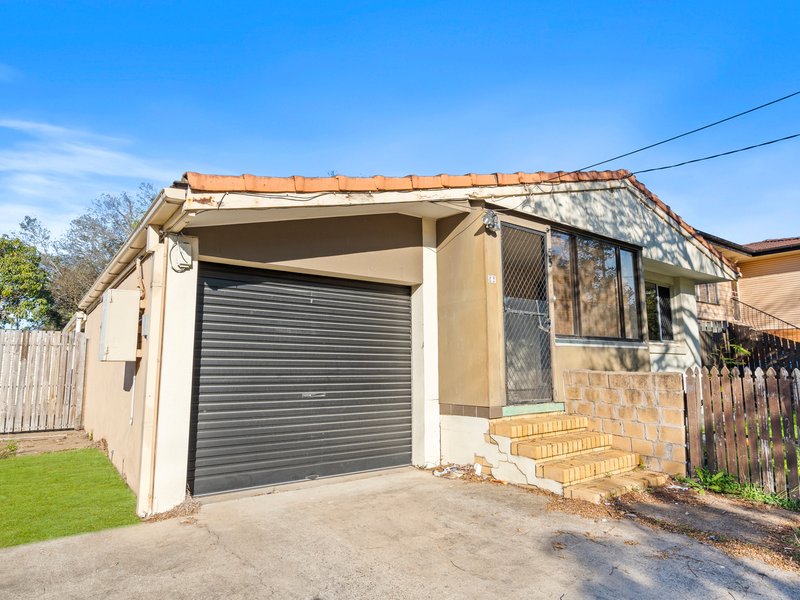 Photo - 55 Desgrand Street, Archerfield QLD 4108 - Image 3