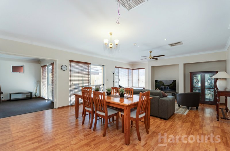 Photo - 55 Donnelly Ramble , Wanneroo WA 6065 - Image 14