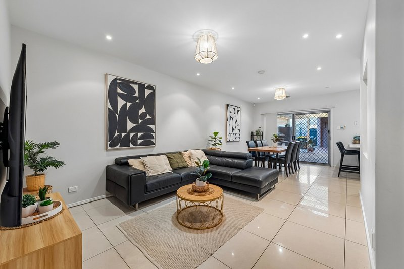 Photo - 55 Elder Drive, Mawson Lakes SA 5095 - Image 4