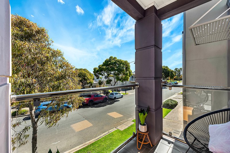 Photo - 55 Elder Drive, Mawson Lakes SA 5095 - Image 9