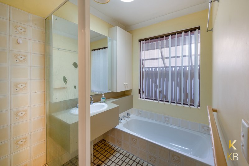 Photo - 55 Elswick St , Safety Bay WA 6169 - Image 12