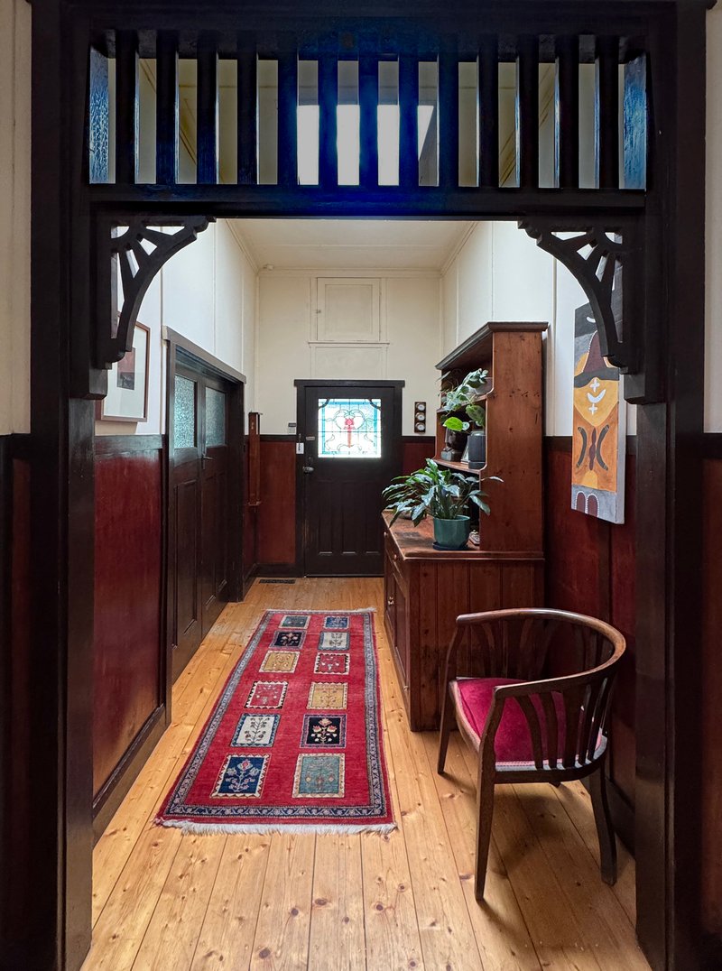 Photo - 55 English Street, Seville VIC 3139 - Image 2