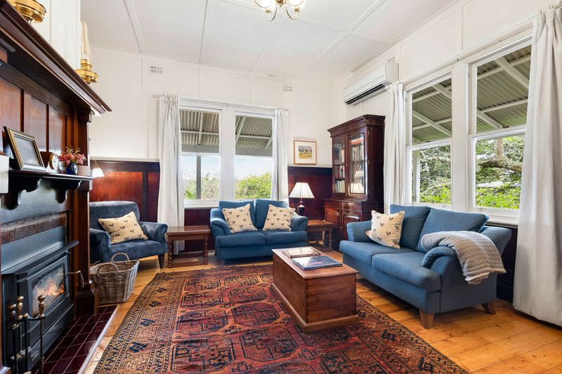 Photo - 55 English Street, Seville VIC 3139 - Image 3