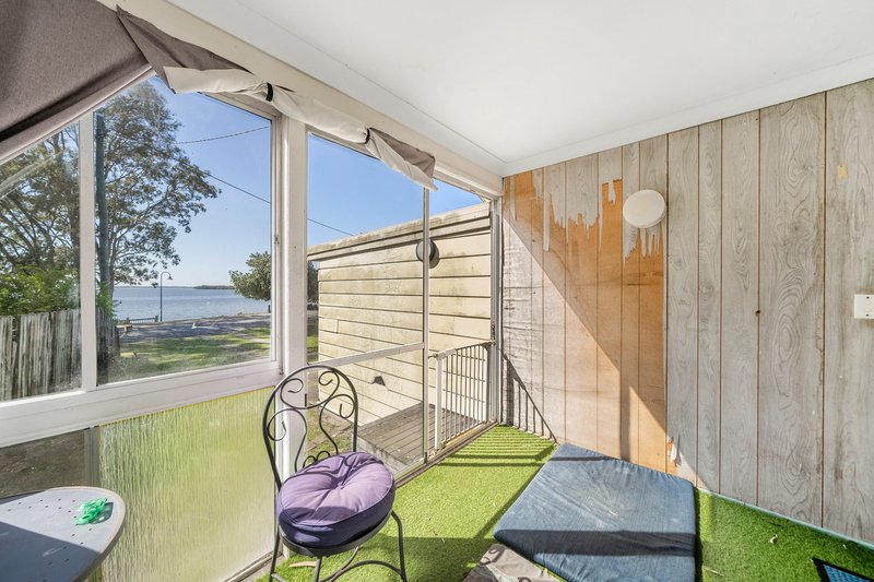 Photo - 55 Esplanade , Deception Bay QLD 4508 - Image 8