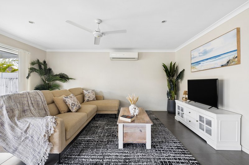 Photo - 55 Expedition Drive, North Lakes QLD 4509 - Image 7