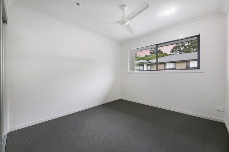 Photo - 5/5 Faculty Crescent, Mudgeeraba QLD 4213 - Image 11