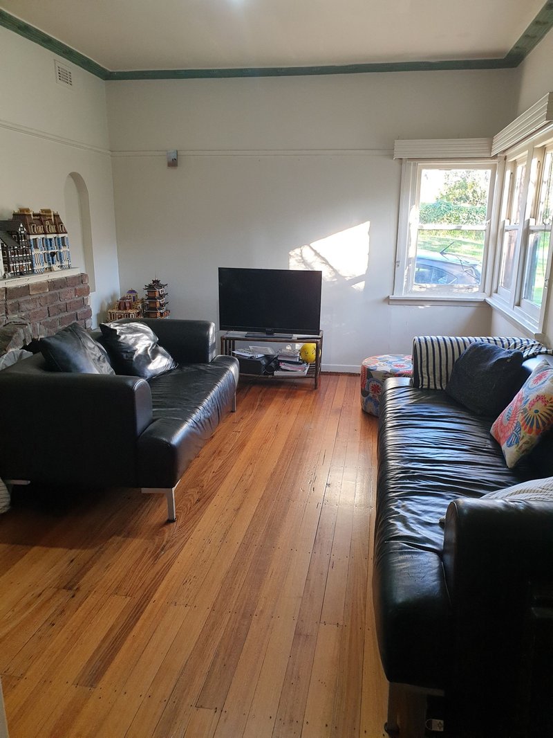 Photo - 55 Fairview Ave , Camberwell VIC 3124 - Image 8