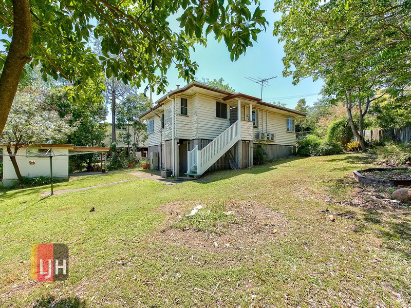 Photo - 55 Fitzsimmons Street, Keperra QLD 4054 - Image 9