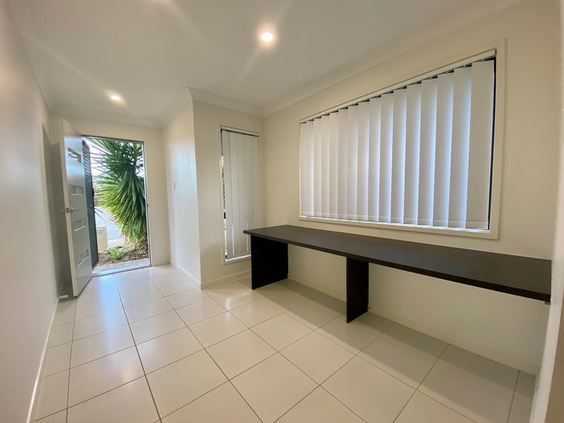 Photo - 55 Flora Terrace, Pimpama QLD 4209 - Image 2