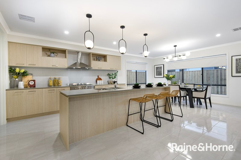 Photo - 55 Generation Drive, Clyde North VIC 3978 - Image 6