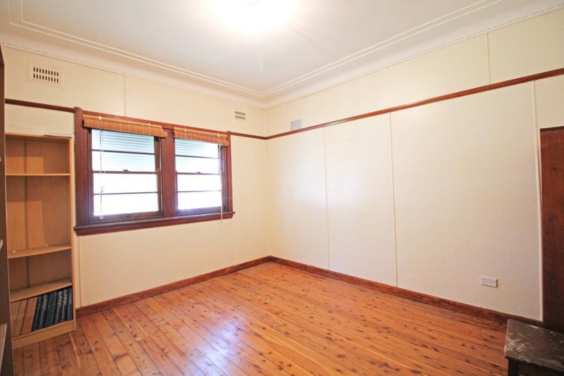 Photo - 55 Gilbert Street, Cabramatta NSW 2166 - Image 3