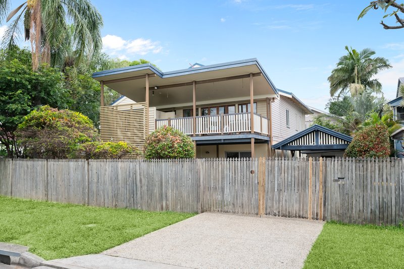 Photo - 55 Gordon Street, Hawthorne QLD 4171 - Image 2