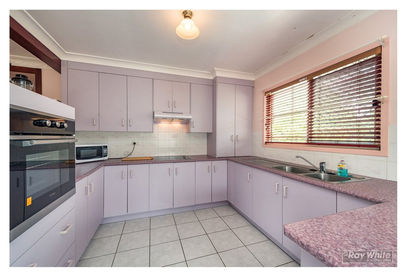 Photo - 55 Gray Street, Park Avenue QLD 4701 - Image 7