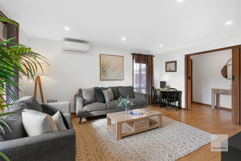 Photo - 5/5 Greenhills Road, Bundoora VIC 3083 - Image 4