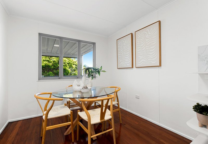 Photo - 55 Greta Street, Manly West QLD 4179 - Image 7