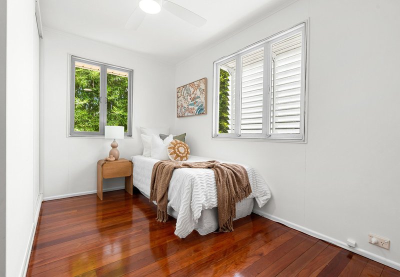 Photo - 55 Greta Street, Manly West QLD 4179 - Image 10