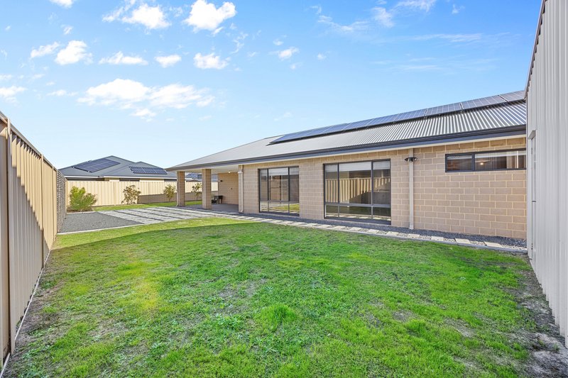 Photo - 55 Hazelgrove Crescent, Millbridge WA 6232 - Image 25