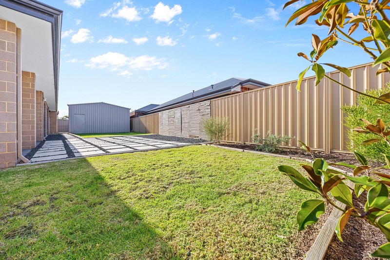 Photo - 55 Hazelgrove Crescent, Millbridge WA 6232 - Image 30