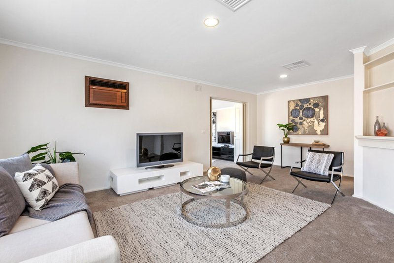 Photo - 55 Hendersons Road, Epping VIC 3076 - Image 8