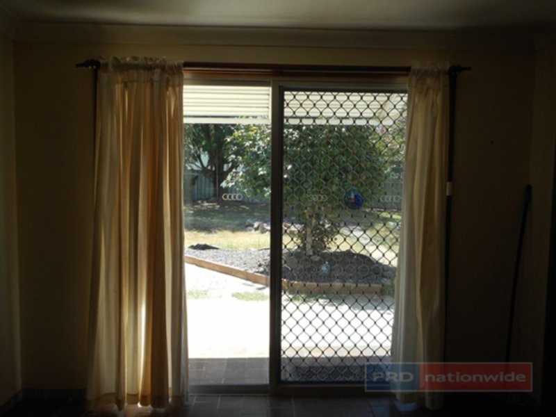 Photo - 55 Herbert Street, Tumut NSW 2720 - Image 17