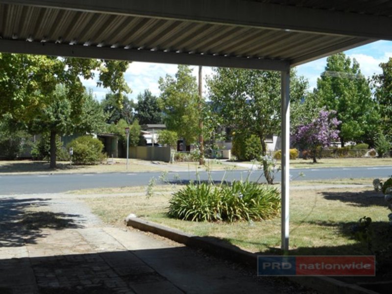 Photo - 55 Herbert Street, Tumut NSW 2720 - Image 19