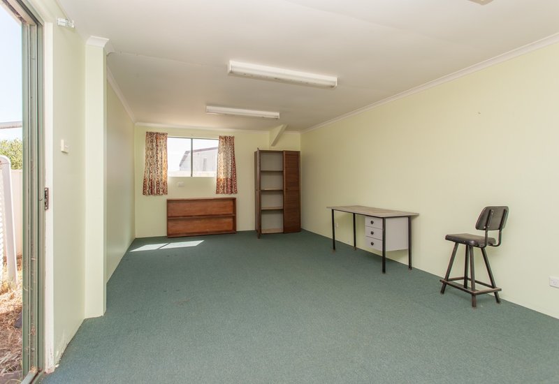 Photo - 55 Hickey Street, Cessnock NSW 2325 - Image 12