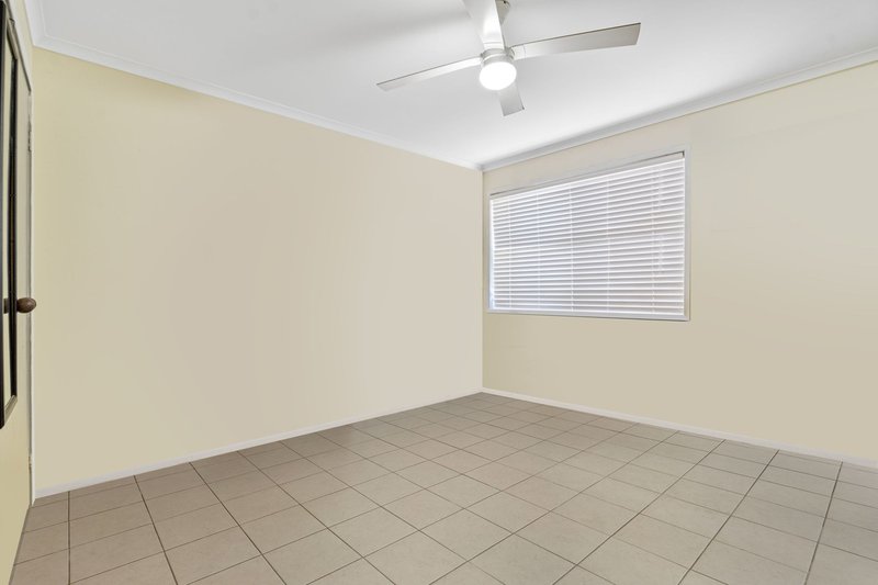 Photo - 55 High Street, Bundamba QLD 4304 - Image 9